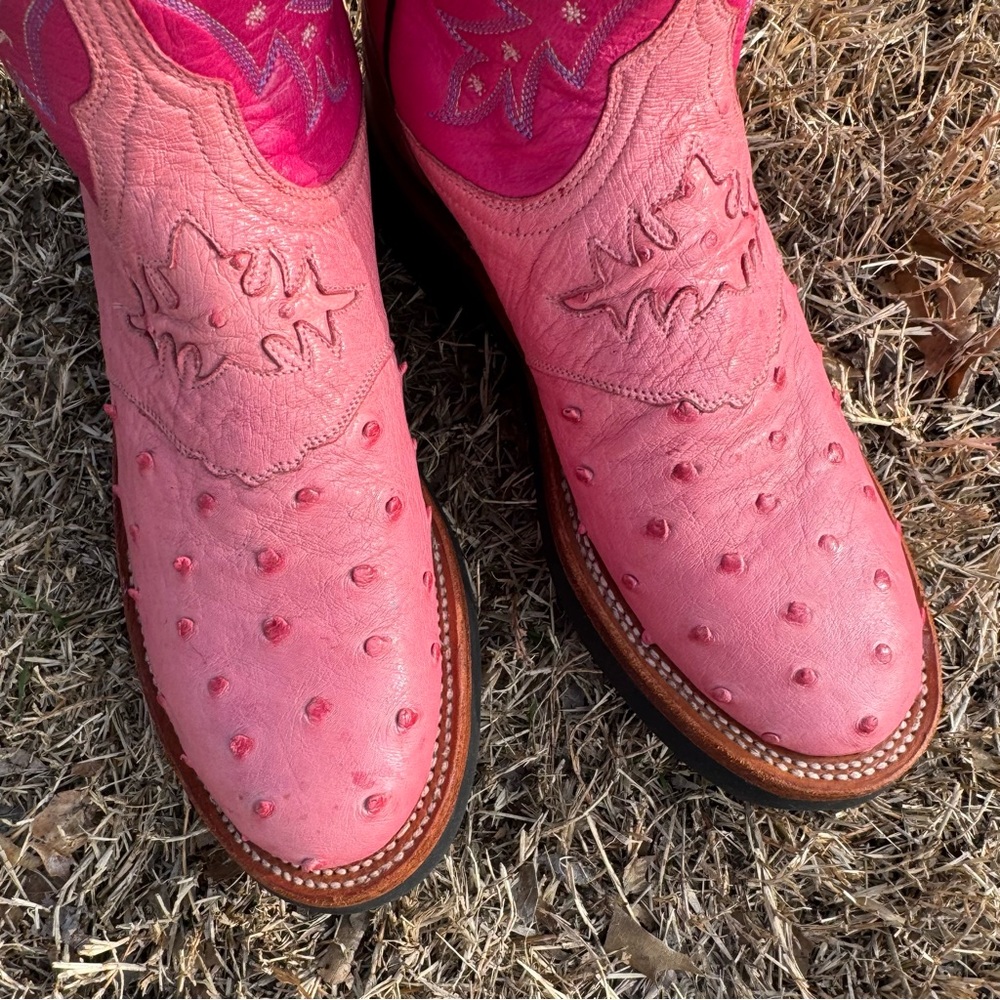 Lucchese Pink Heeled Boots - Picture 7 of 11